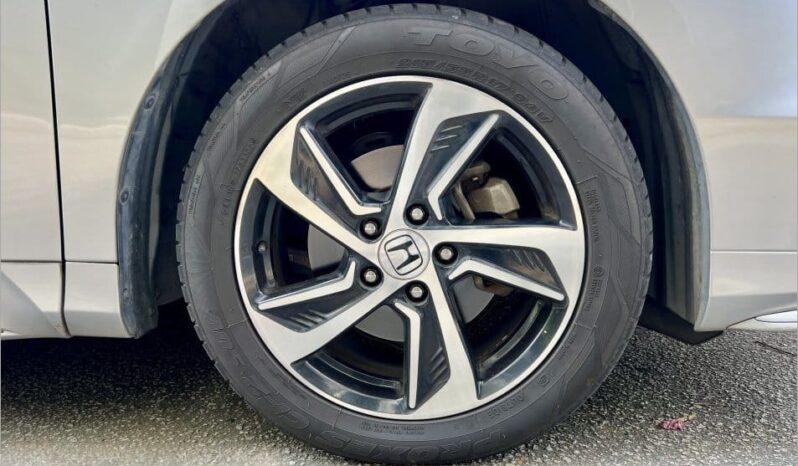 Honda Odyssey 2.4A EXV-S Sunroof full