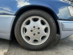 Mercedes-Benz 200E full