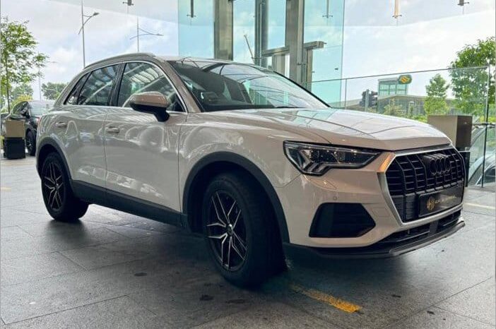 Audi Q3 1.4A TFSI S-tronic full