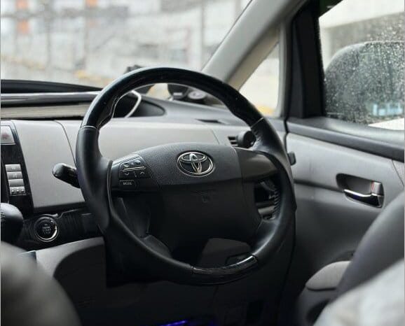 Toyota Estima 2.4A Aeras (COE till 08/2027) full