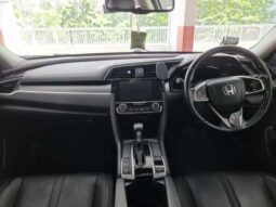 Honda Civic 1.6A VTi full