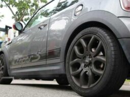 MINI Cooper S 1.6A full