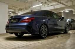 Mercedes-Benz CLA-Class CLA180 AMG Line full