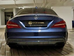 Mercedes-Benz CLA-Class CLA180 AMG Line full