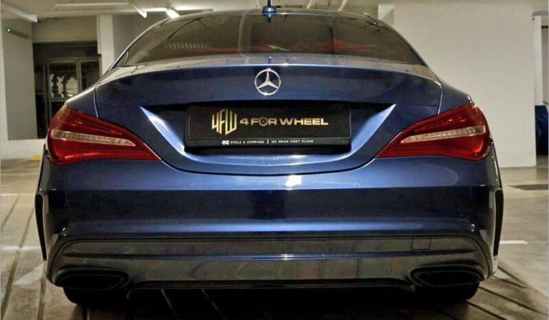 Mercedes-Benz CLA-Class CLA180 AMG Line full