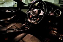 Mercedes-Benz CLA-Class CLA180 AMG Line full