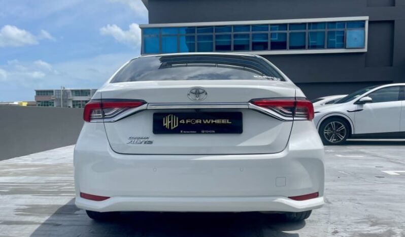 Toyota Corolla Altis 1.6A Standard full