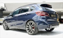 BMW 2 Series 216i Active Tourer full