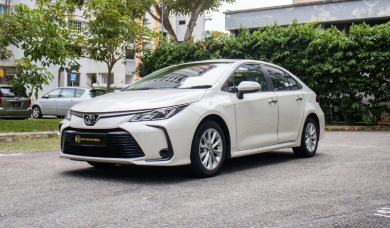 Toyota Corolla Altis 1.6A Standard full
