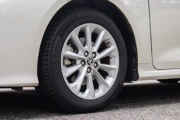 Toyota Corolla Altis 1.6A Standard full