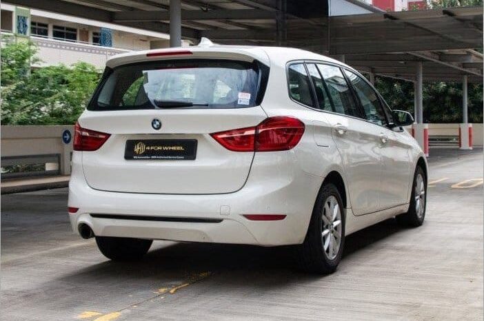 BMW 2 Series 216i Gran Tourer full