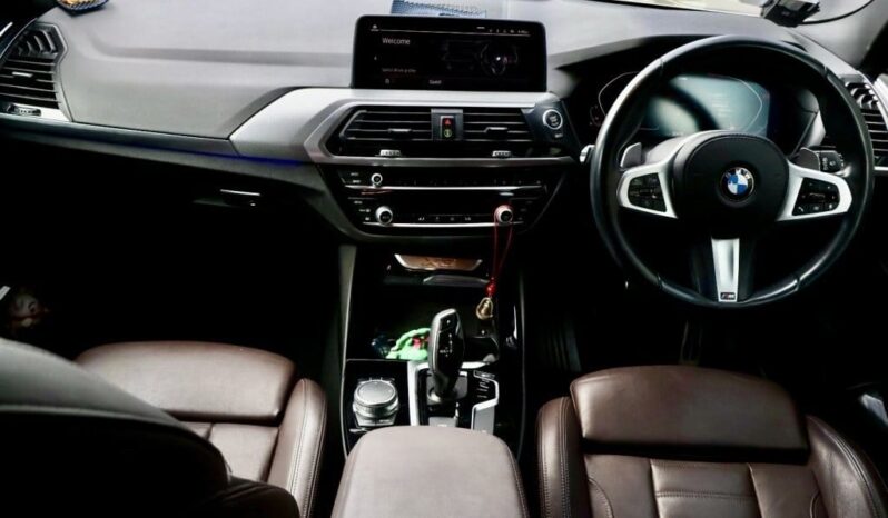 BMW X3 sDrive20i M-Sport full