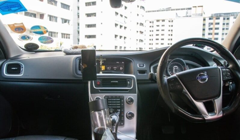 Volvo S60 T2 full
