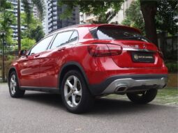Mercedes-Benz GLA-Class GLA180 Urban Edition full