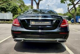 Mercedes-Benz E-Class E200 Avantgarde full