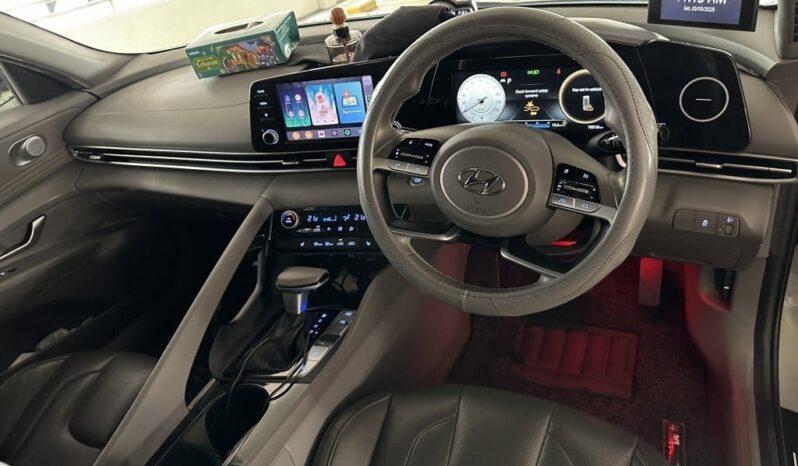 Hyundai Avante 1.6A S full