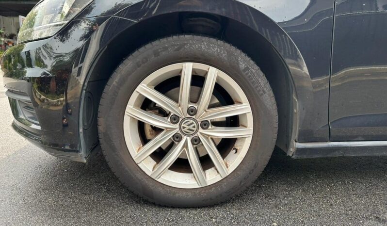 Volkswagen Golf 1.0A TSI Trendline full