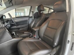 Hyundai Avante 1.6A GLS full