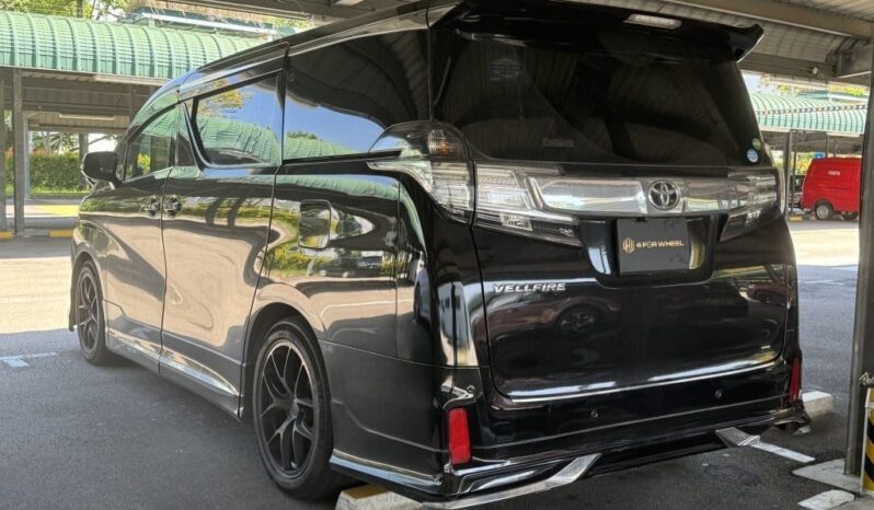 Toyota Vellfire 2.5A Z full