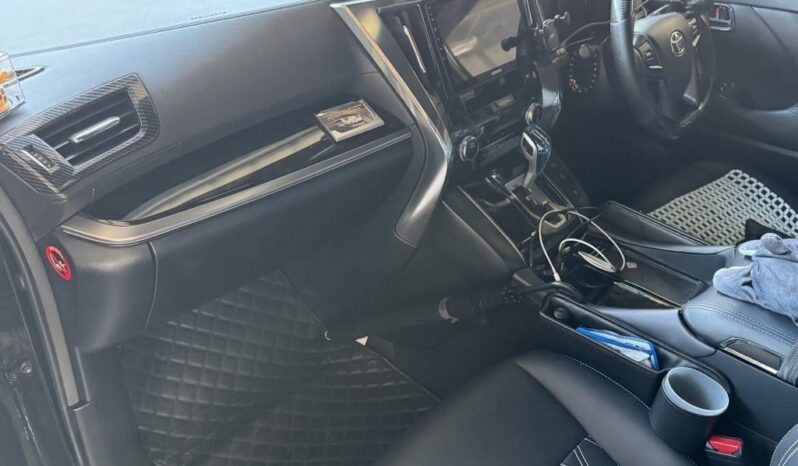 Toyota Vellfire 2.5A Z full
