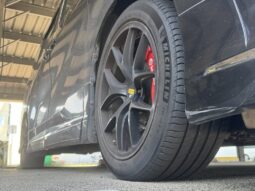 Toyota Vellfire 2.5A Z full