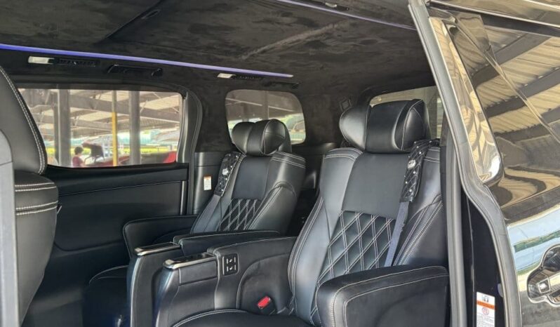 Toyota Vellfire 2.5A Z full