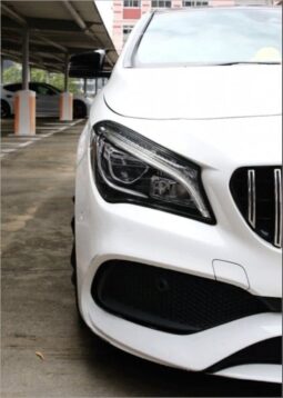 Mercedes-Benz CLA-Class CLA180 AMG Line full