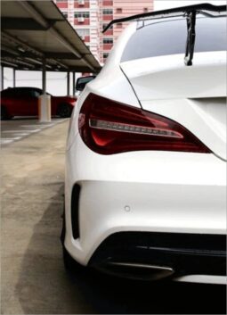 Mercedes-Benz CLA-Class CLA180 AMG Line full