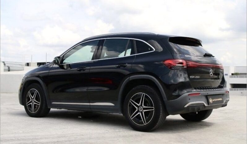 Mercedes-Benz EQA Electric EQA250 AMG Line full