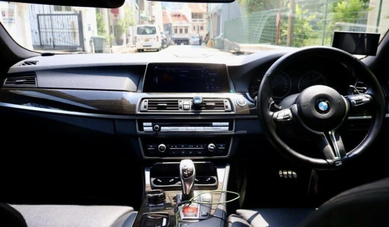 BMW 5 Series 535i Sunroof (COE till 09/2030) full
