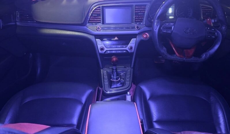 Hyundai Elantra 1.6A GLS full