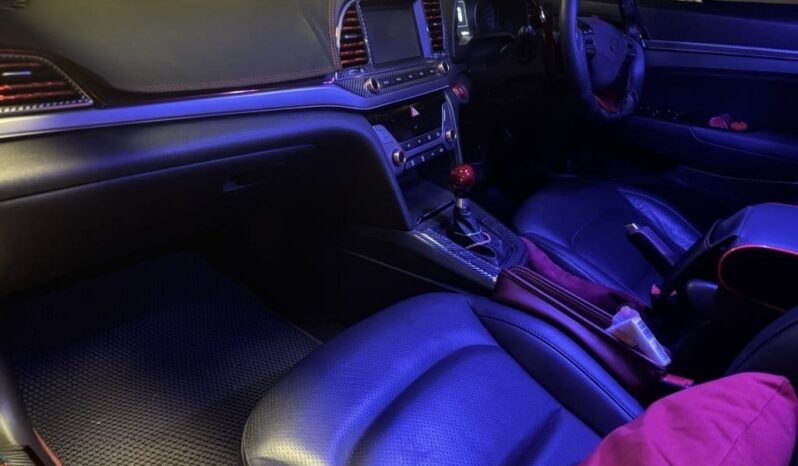 Hyundai Elantra 1.6A GLS full