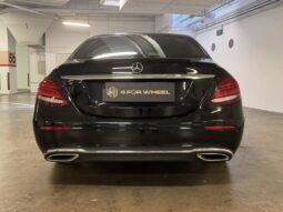 Mercedes-Benz E-Class E200 Avantgarde full