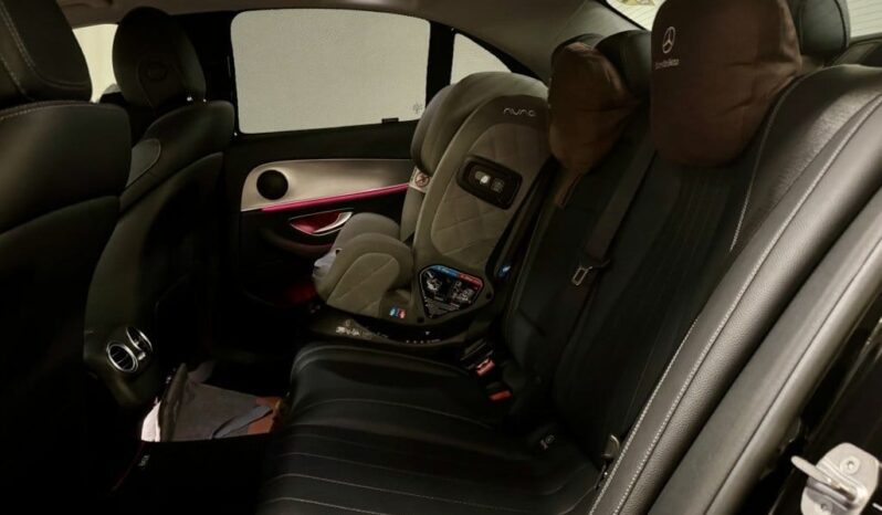 Mercedes-Benz E-Class E200 Avantgarde full