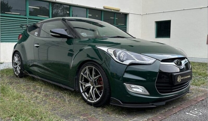 Hyundai Veloster 1.6A full