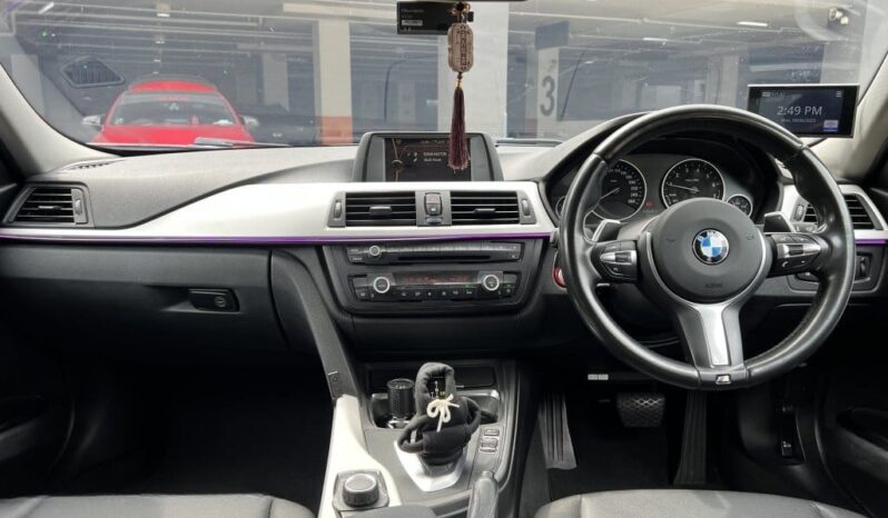 BMW 3 Series 328i (COE till 09/2031) full